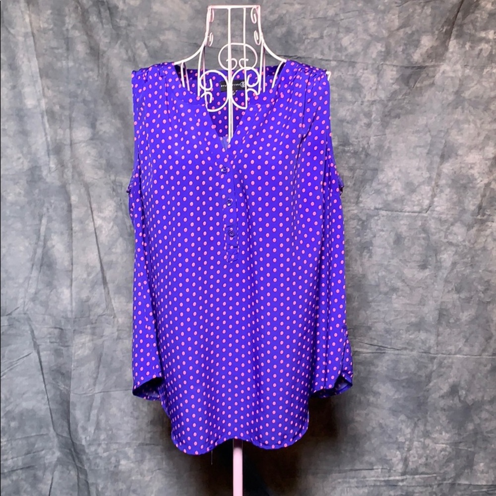 Ryan Wythe 1X blouse